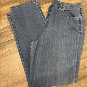 Gloria Vanderbilt Amanda Style Straight Leg Jeans Medium‎ Wash Size 12